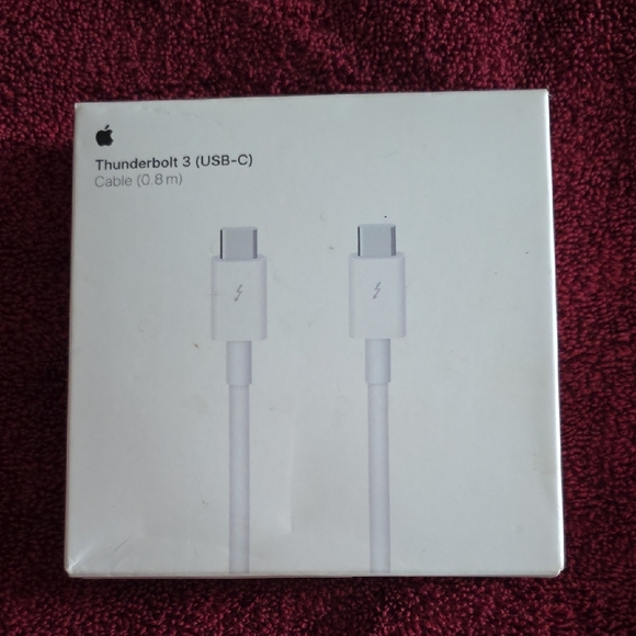 Apple Other - Apple USB-C Thunderbolt Cable in White